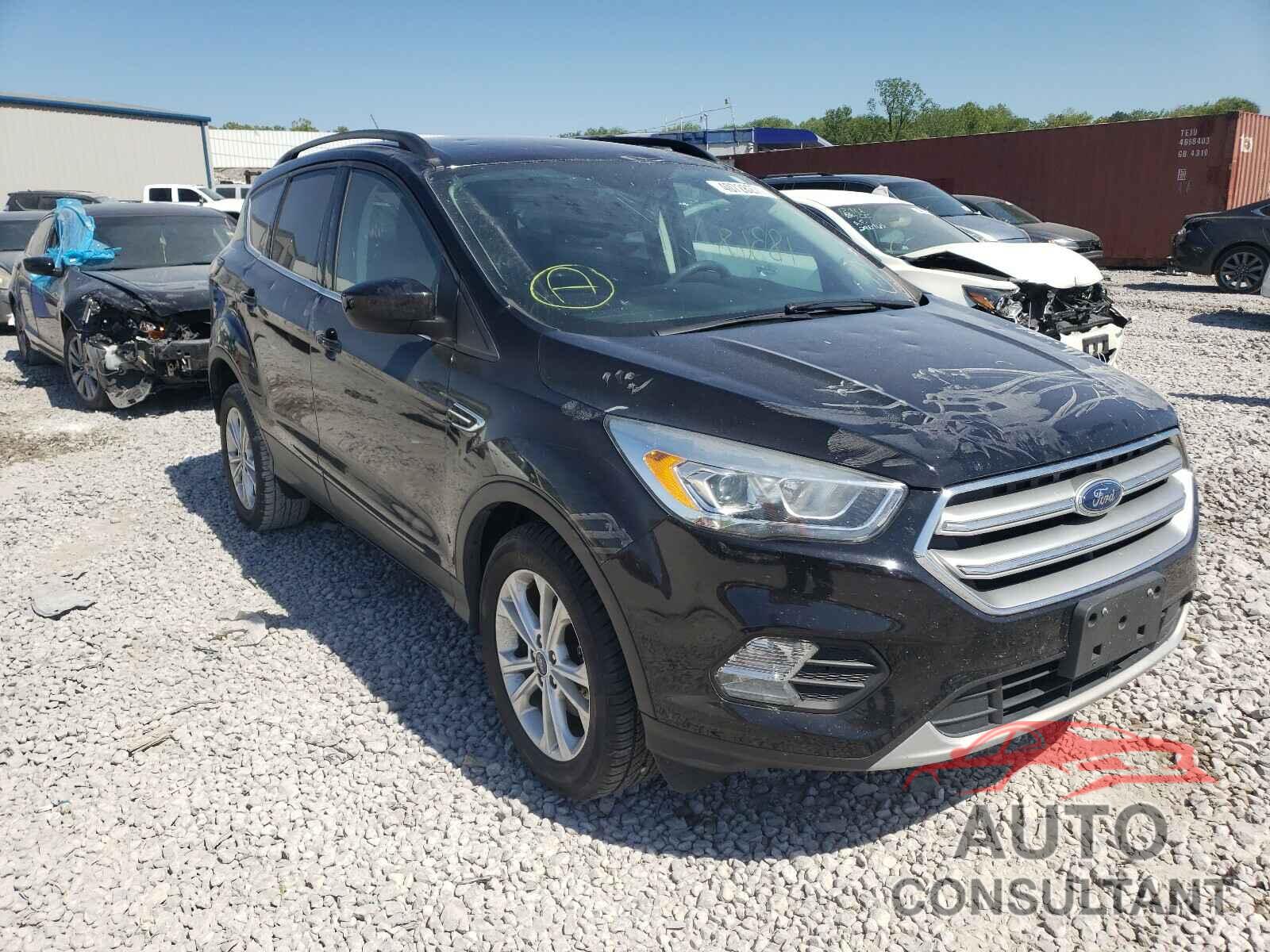 FORD ESCAPE 2017 - 1FMCU0GD1HUD82680