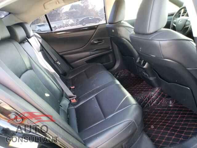 LEXUS ES300 2019 - JTHB21B16K2033959