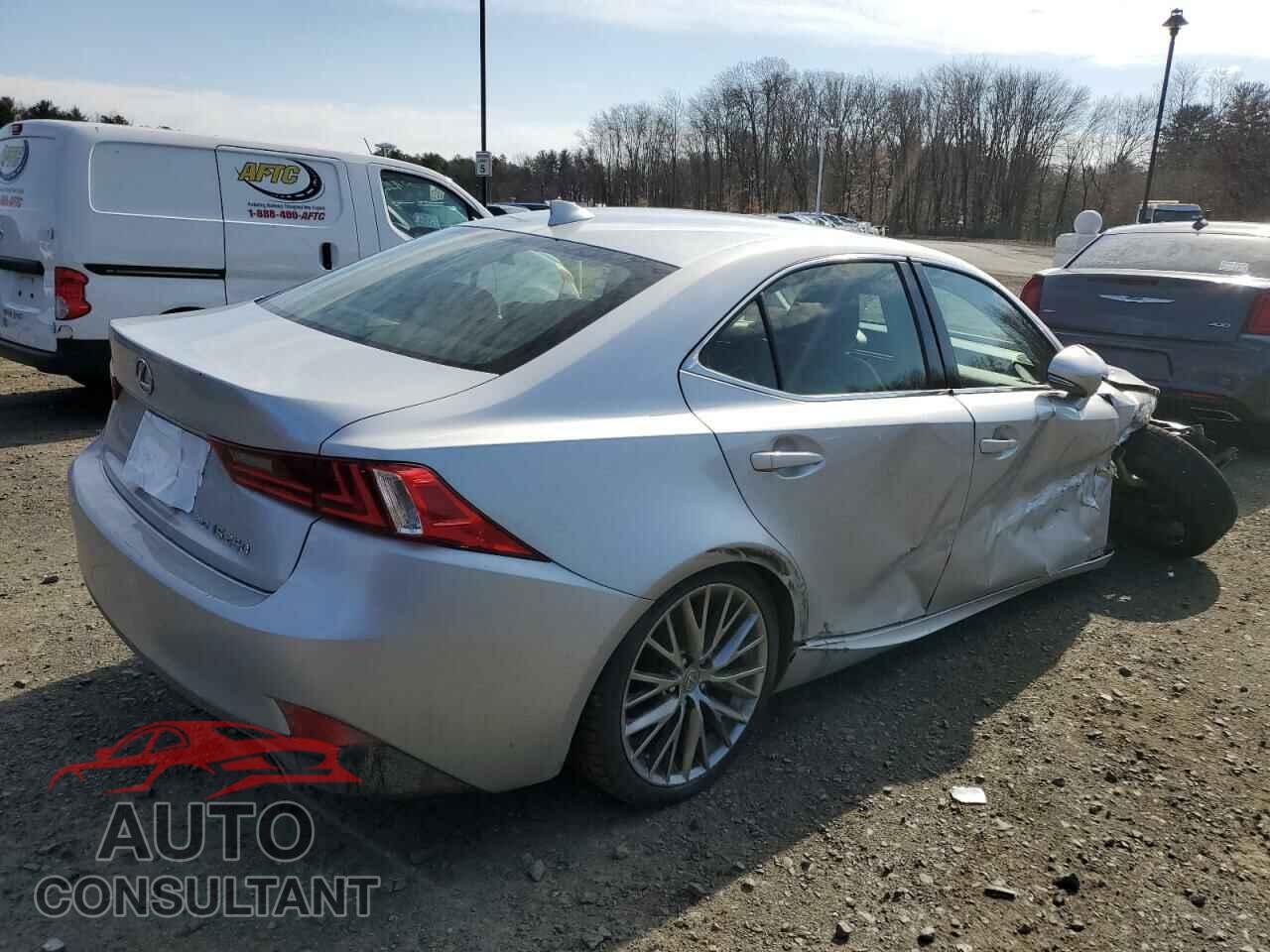 LEXUS IS 2015 - JTHCF1D28F5020990