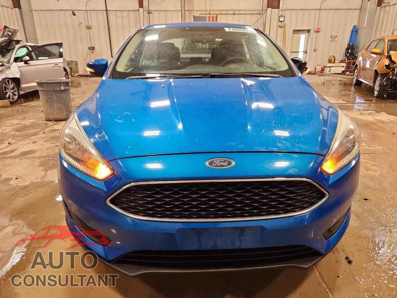 FORD FOCUS 2015 - 1FADP3F21FL271136