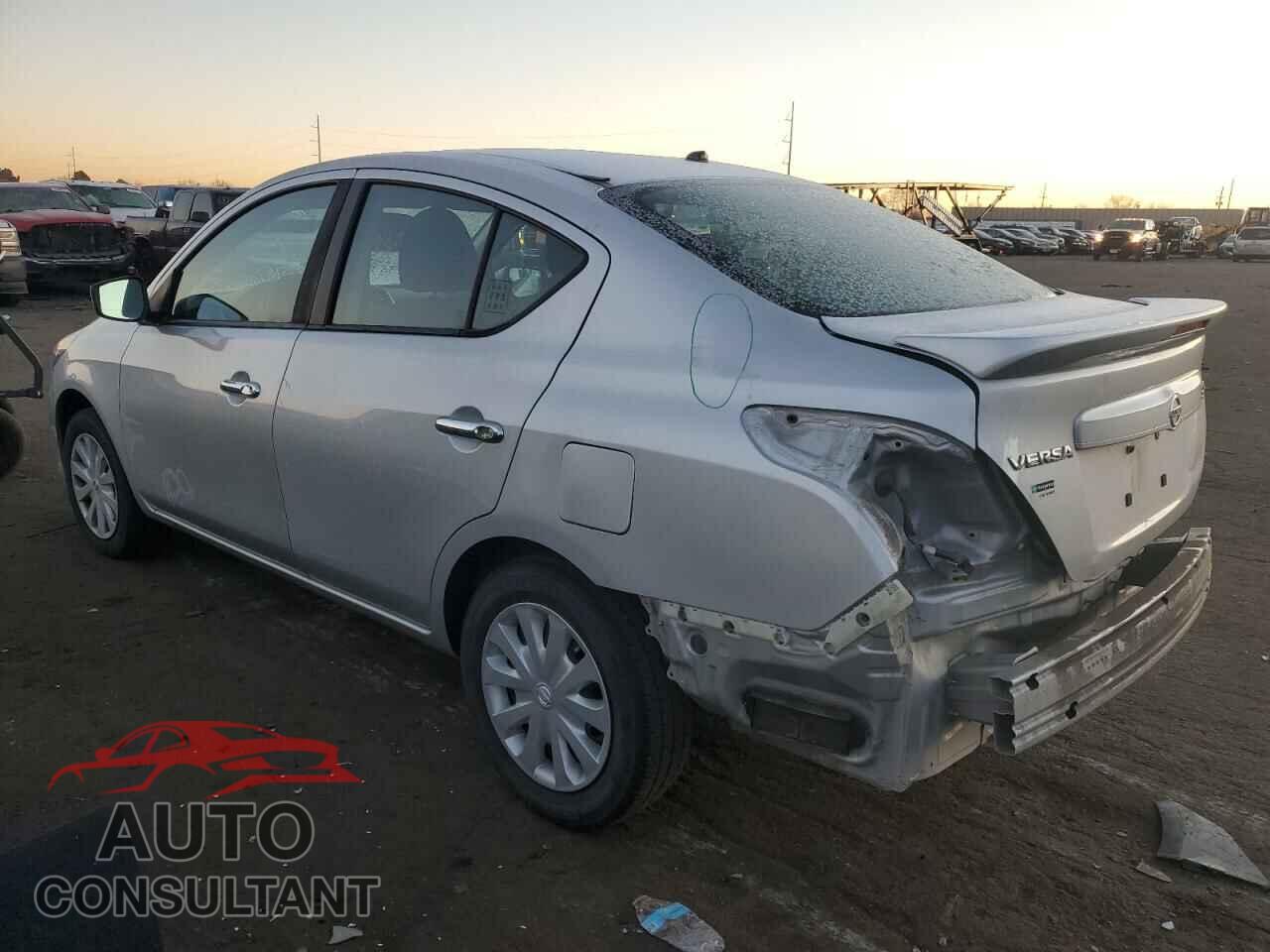 NISSAN VERSA 2017 - 3N1CN7AP3HL805351