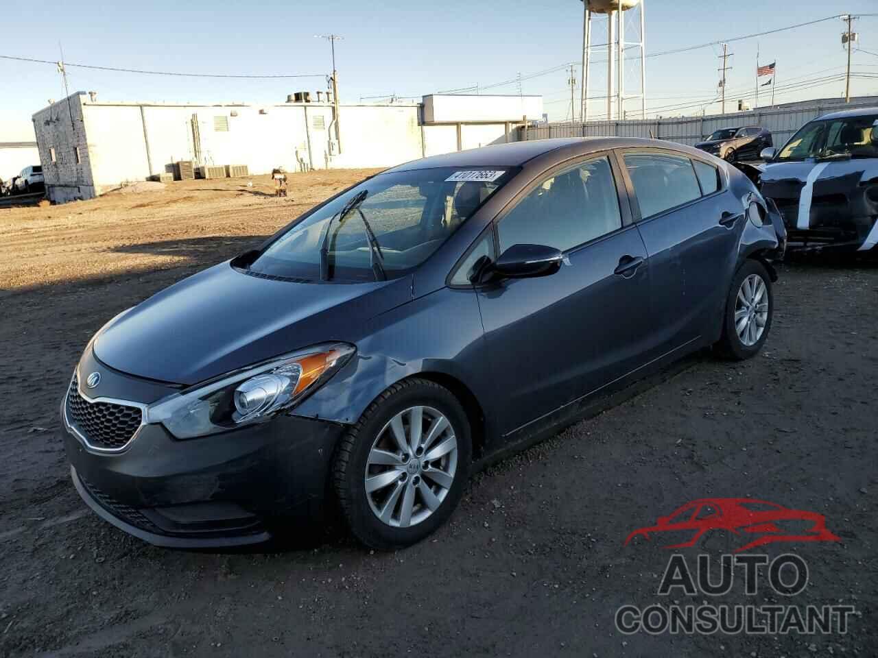 KIA FORTE 2016 - KNAFX4A6XG5584028