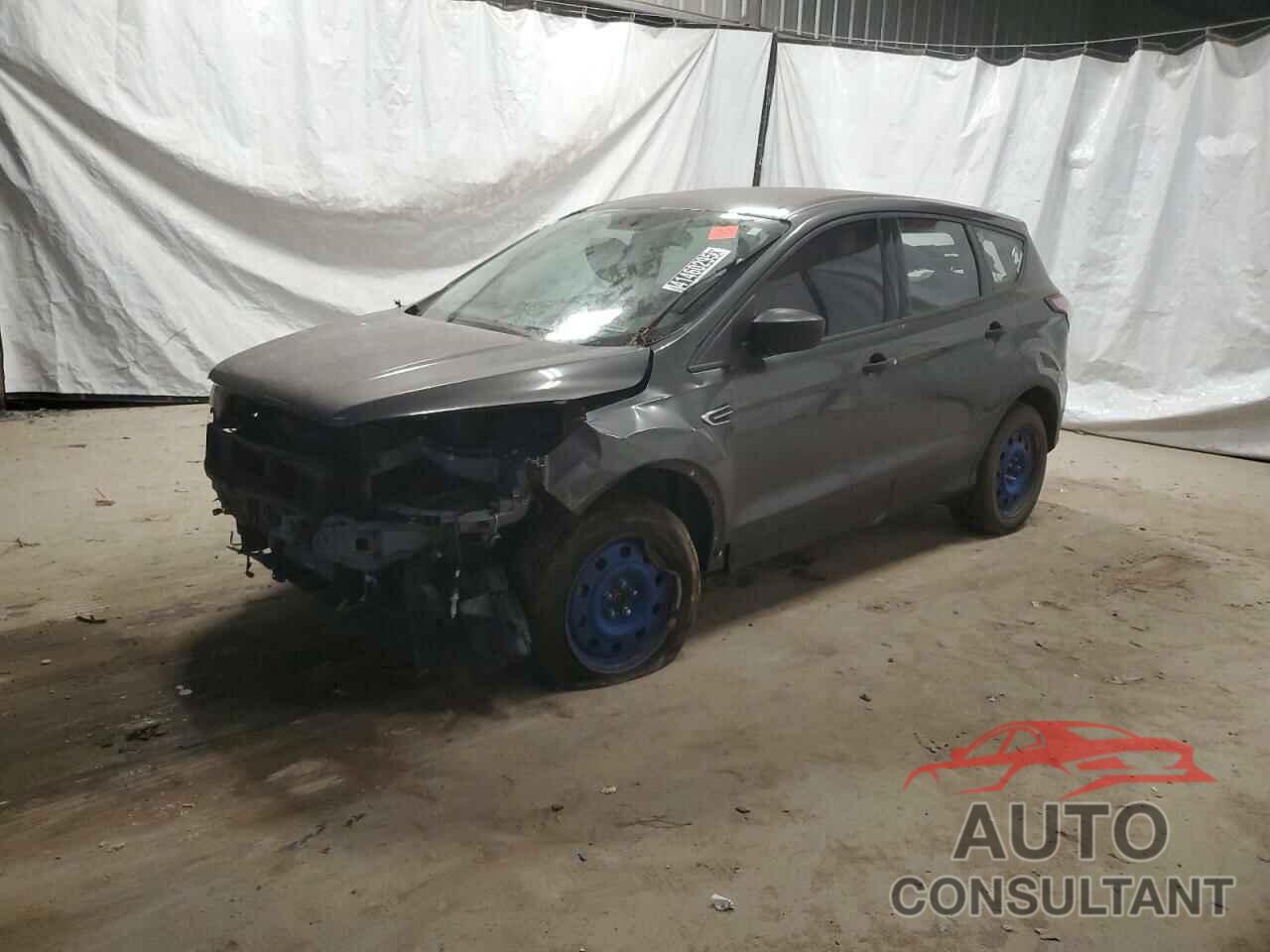 FORD ESCAPE 2017 - 1FMCU0F70HUE64587