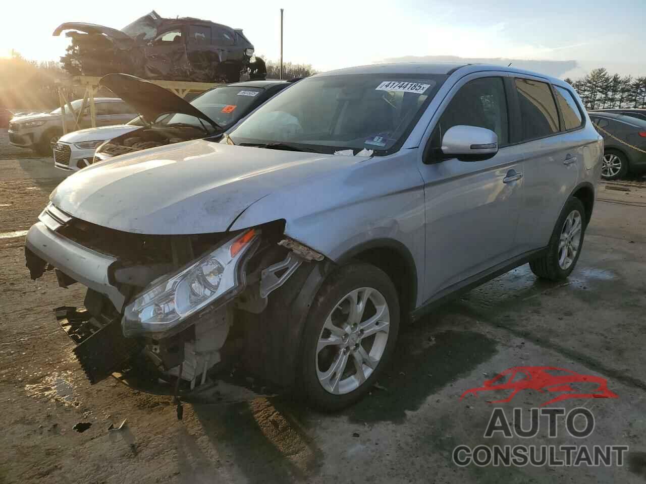MITSUBISHI OUTLANDER 2015 - JA4AZ3A39FZ005801