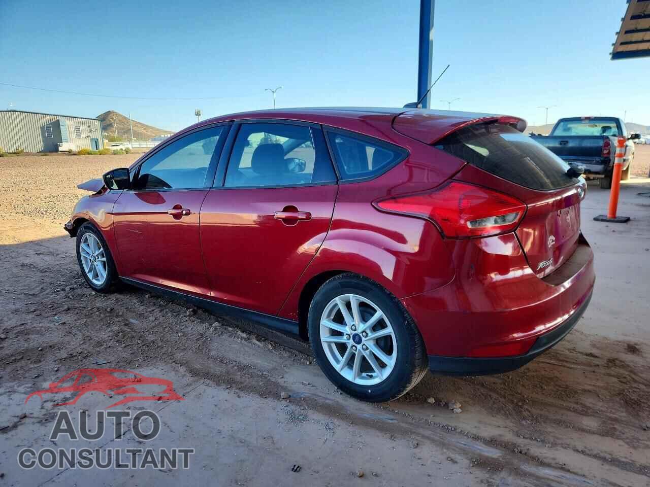 FORD FOCUS 2015 - 1FADP3K23FL318978