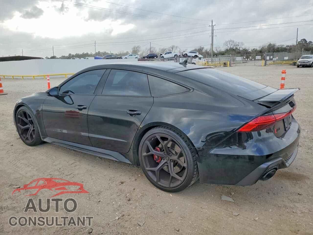 AUDI RS7 2024 - WUAPDBF23RN907027