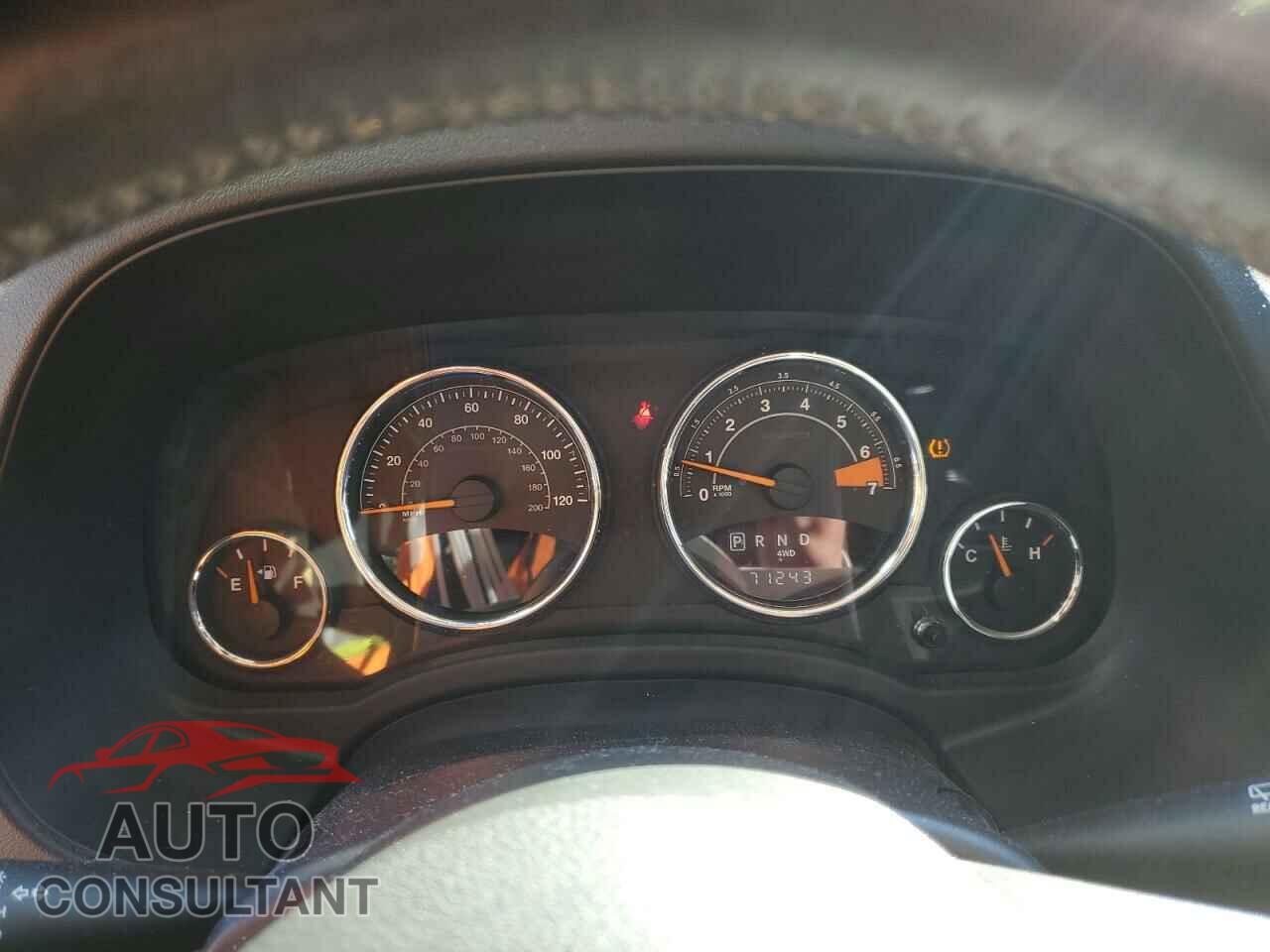JEEP COMPASS 2016 - 1C4NJDEB8GD730424