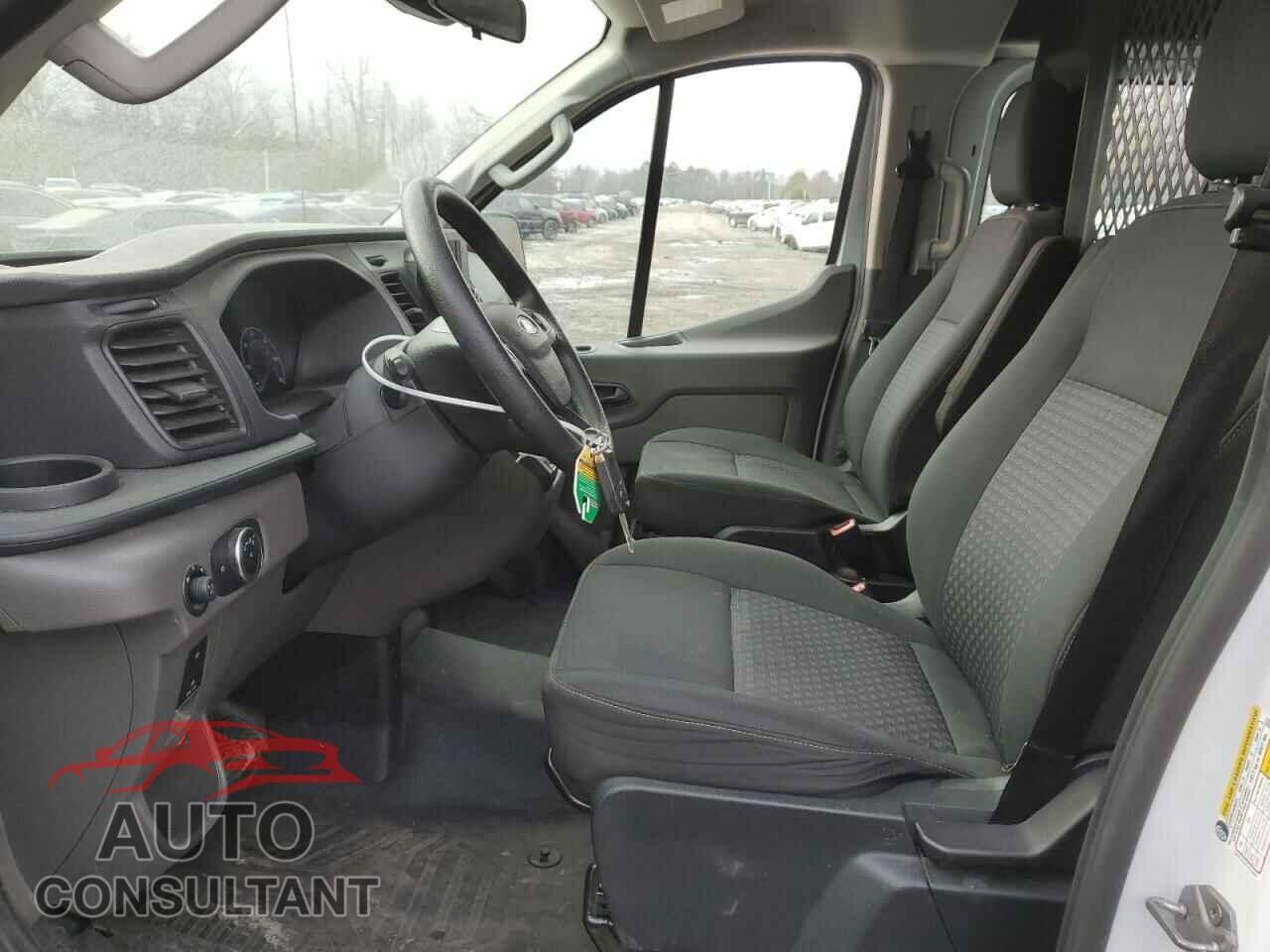 FORD TRANSIT 2023 - 1FTBR1Y85PKA25215