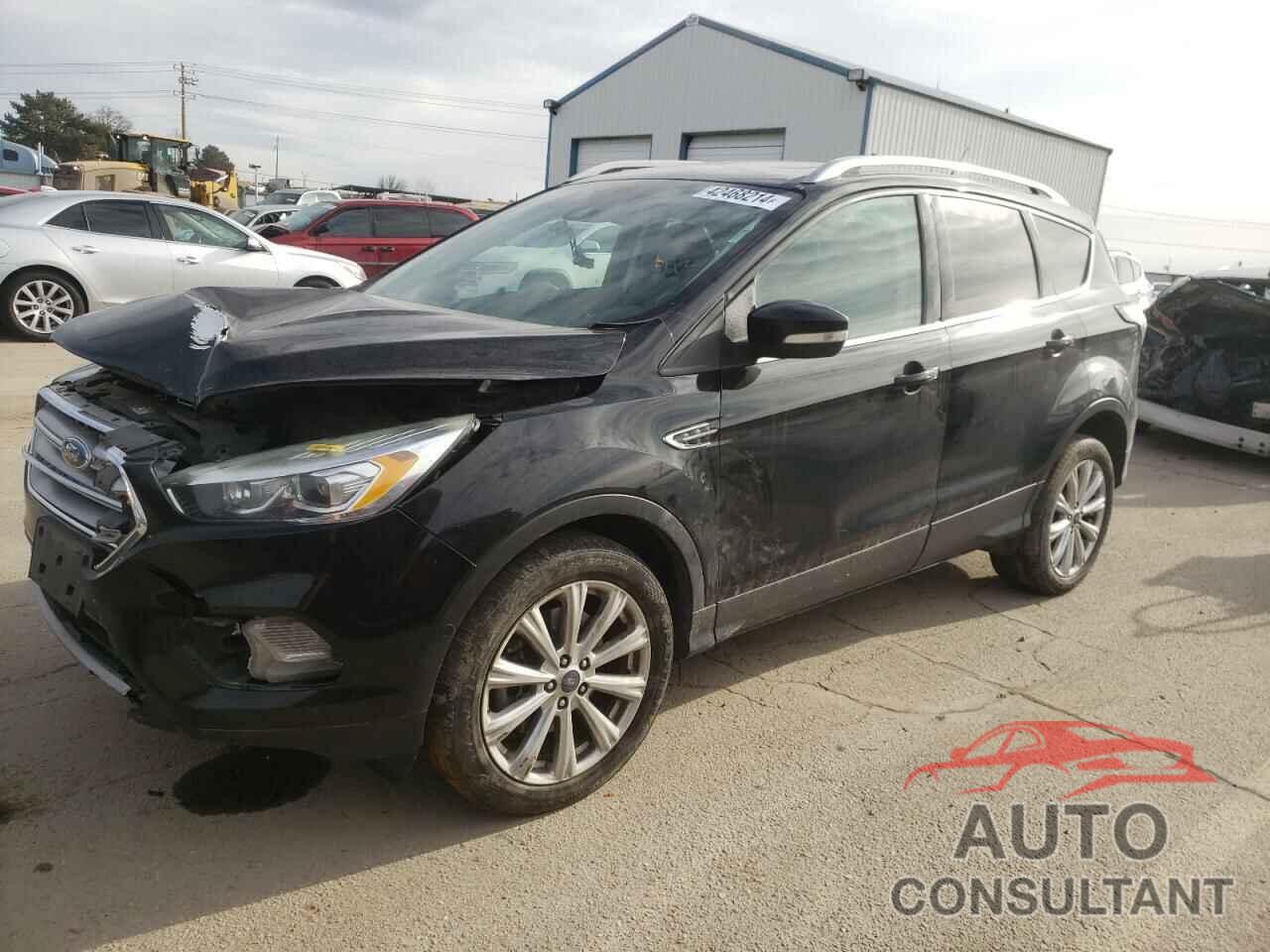 FORD ESCAPE 2017 - 1FMCU9J93HUD53738