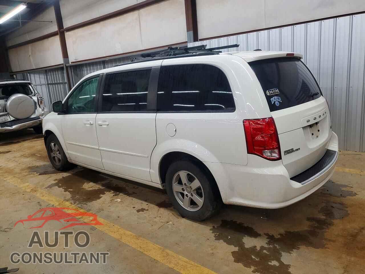 DODGE CARAVAN 2011 - 2D4RN3DG4BR715652