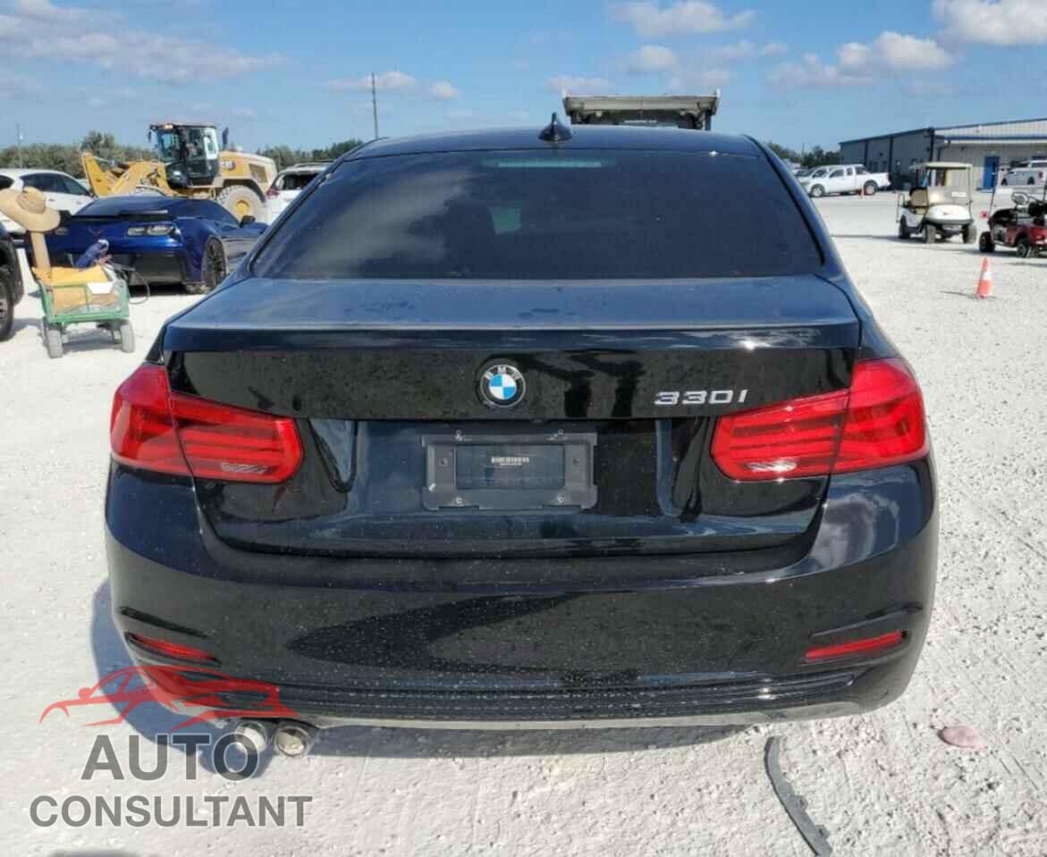 BMW 3 SERIES 2018 - WBA8B9C58JEE81984