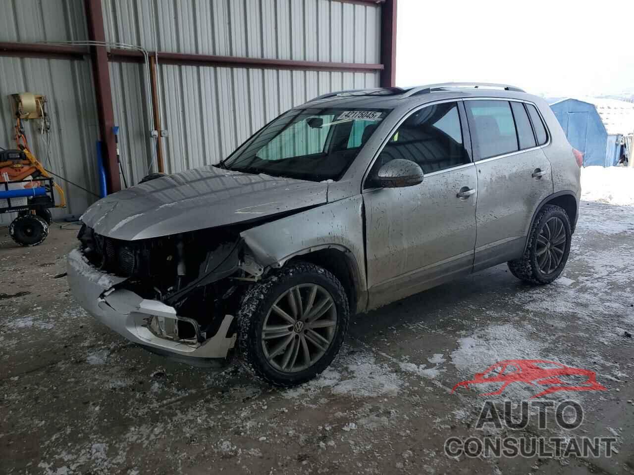 VOLKSWAGEN TIGUAN 2015 - WVGBV7AX2FW509944