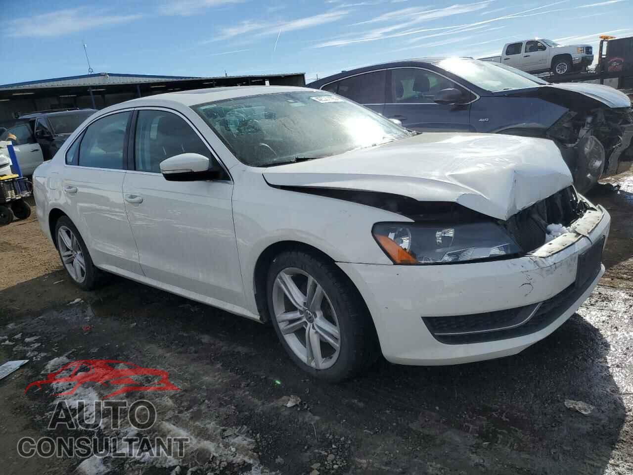 VOLKSWAGEN PASSAT 2014 - 1VWBH7A3XEC004837