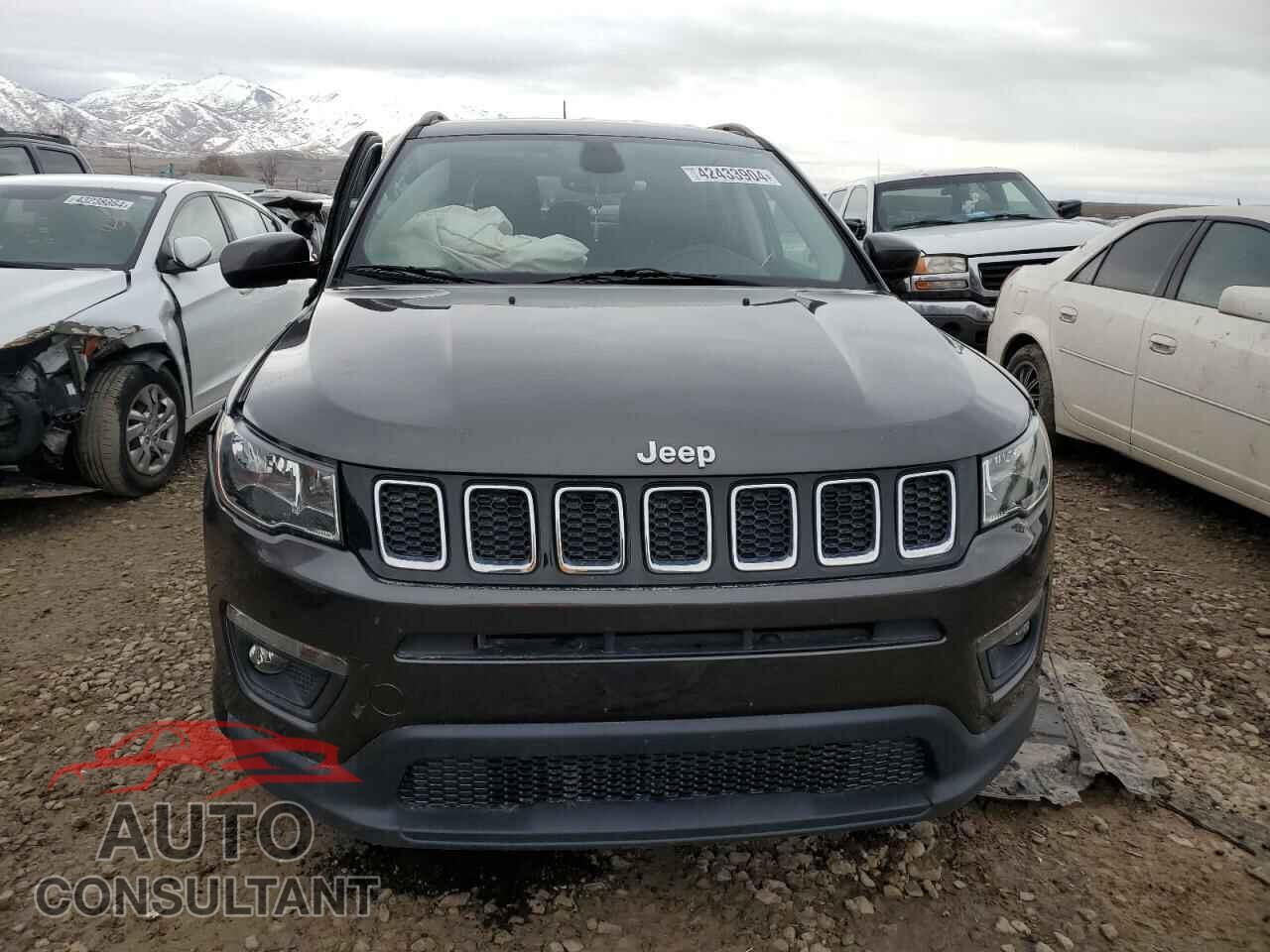 JEEP COMPASS 2017 - 3C4NJDBB5HT645623