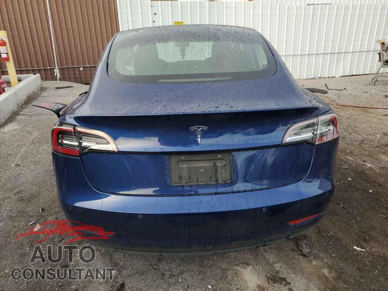 TESLA MODEL 3 2022 - 5YJ3E1EA5NF290847