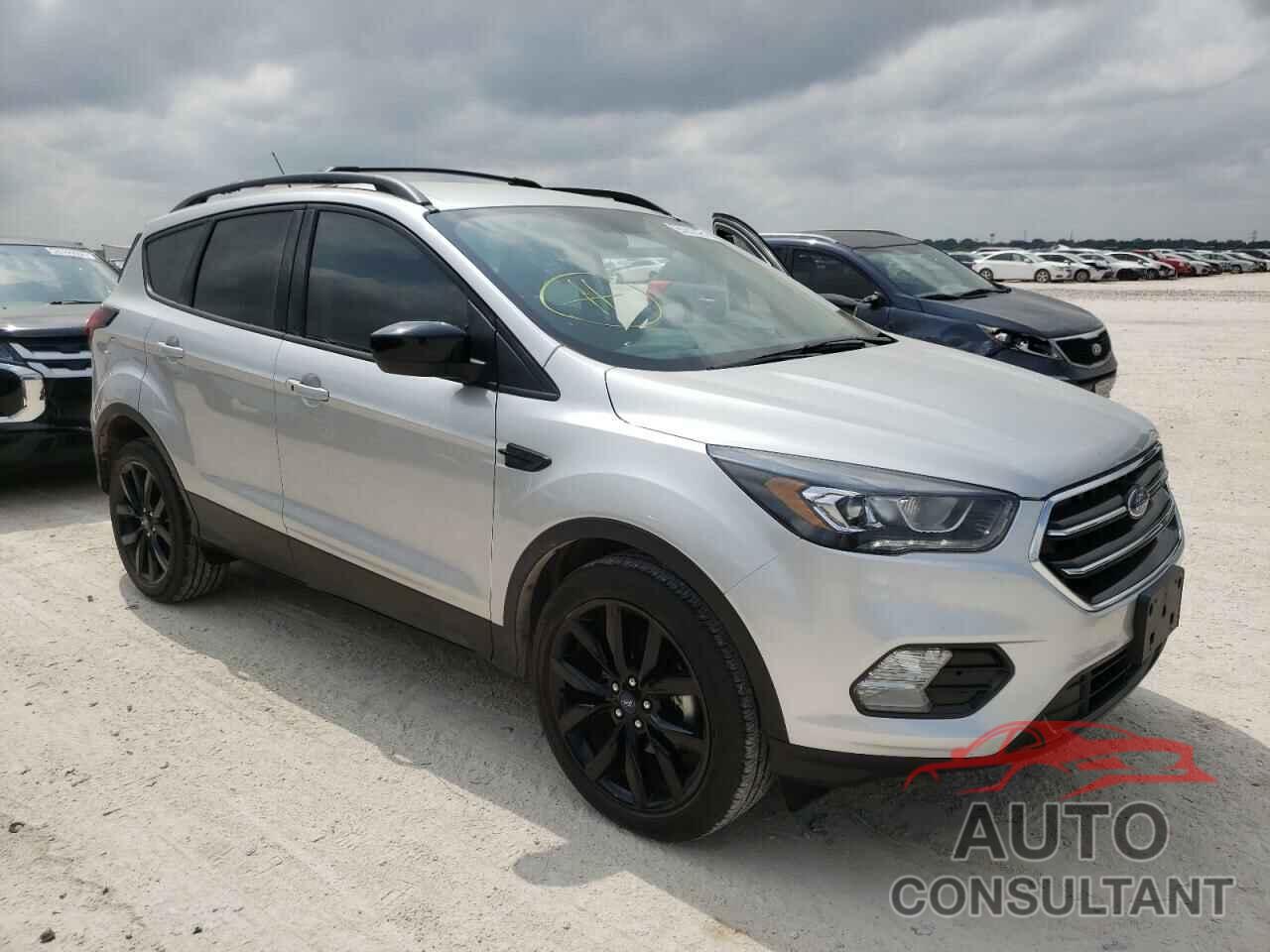 FORD ESCAPE 2019 - 1FMCU0GD9KUC25647