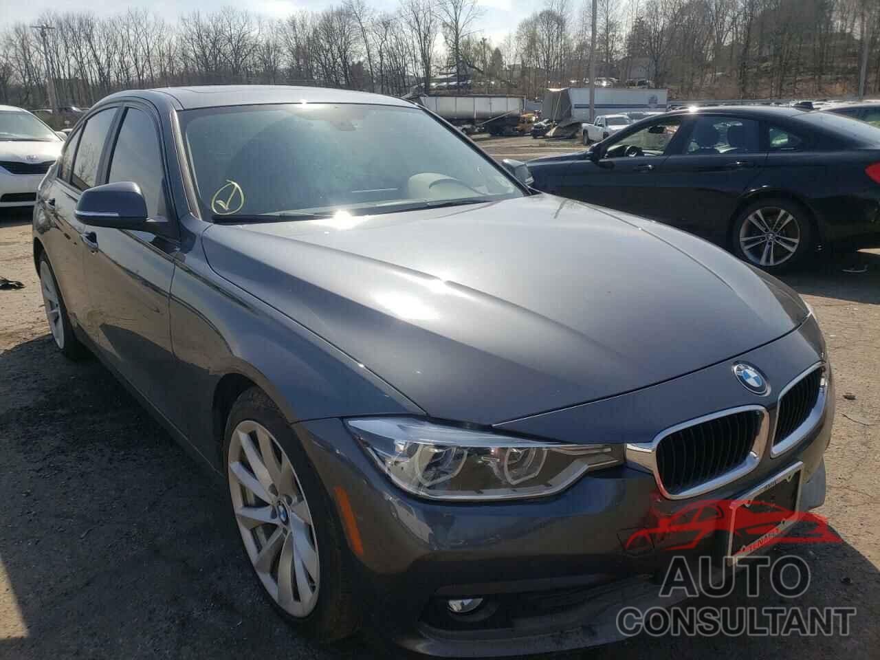BMW 3 SERIES 2018 - WBA8A3C5XJA494658