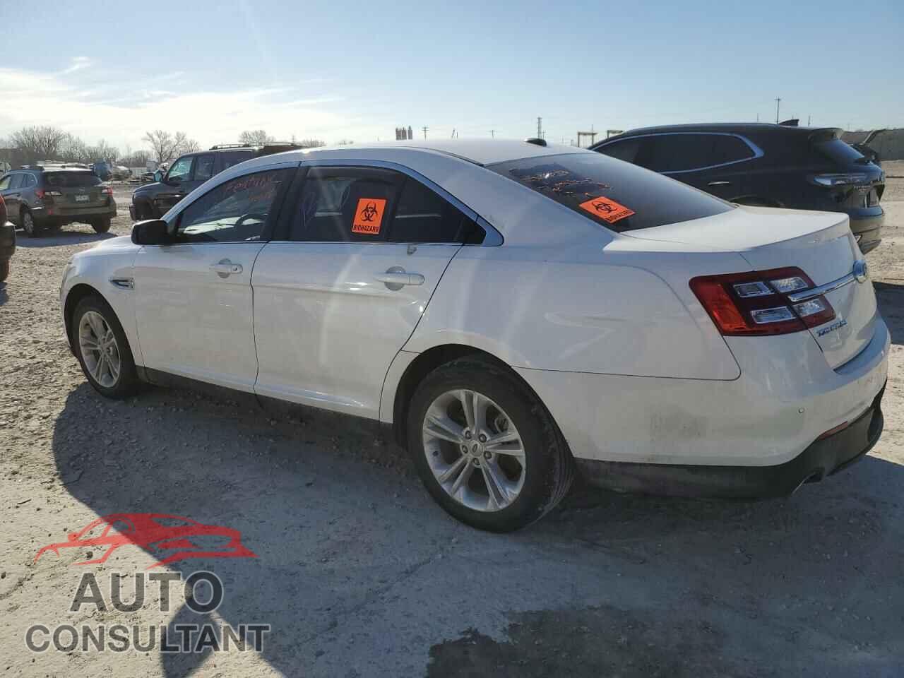 FORD TAURUS 2016 - 1FAHP2E87GG133421