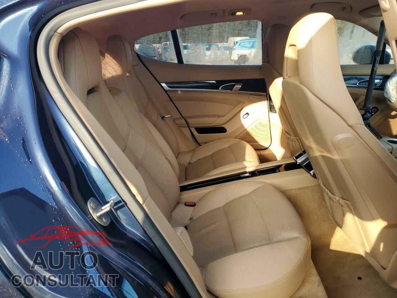 PORSCHE PANAMERA 2013 - WP0AA2A72DL013913