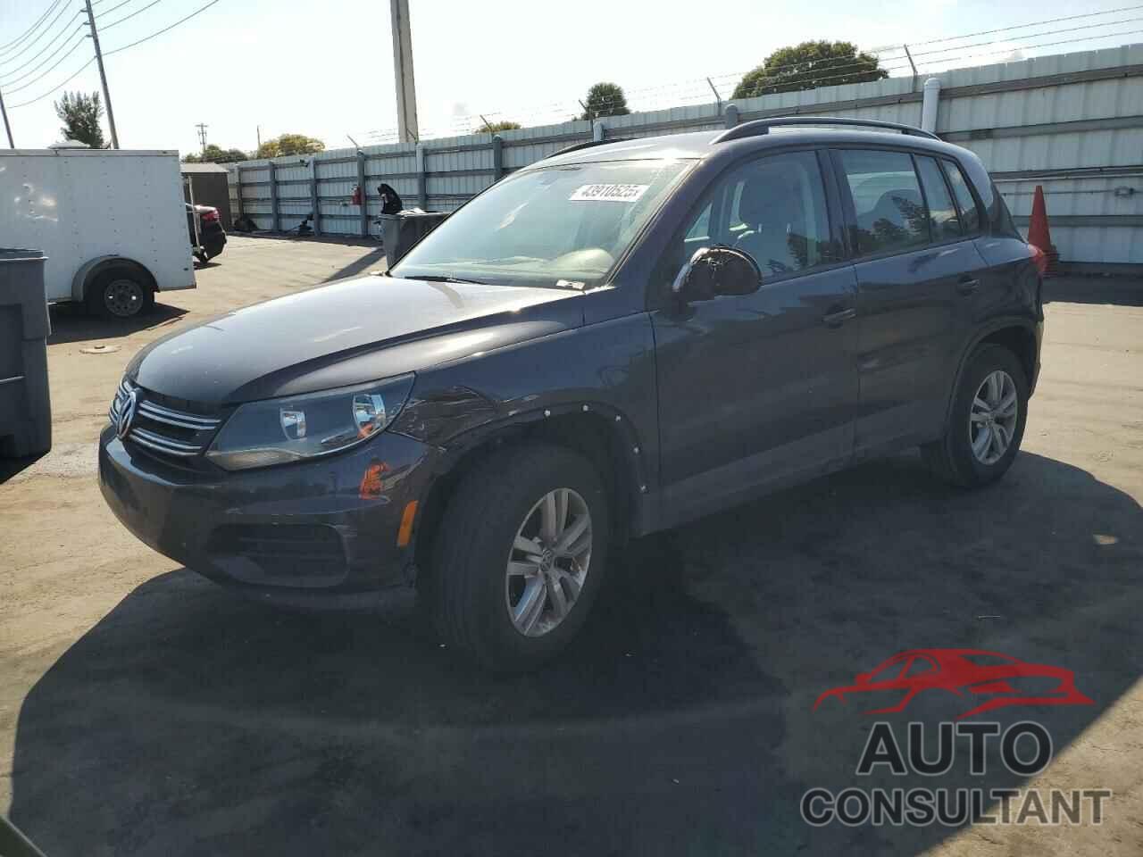 VOLKSWAGEN TIGUAN 2016 - WVGAV7AX3GW608768