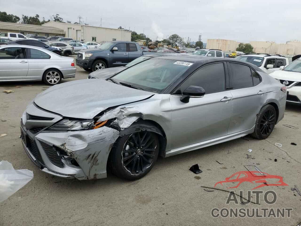 TOYOTA CAMRY 2021 - 4T1K31AK4MU020137