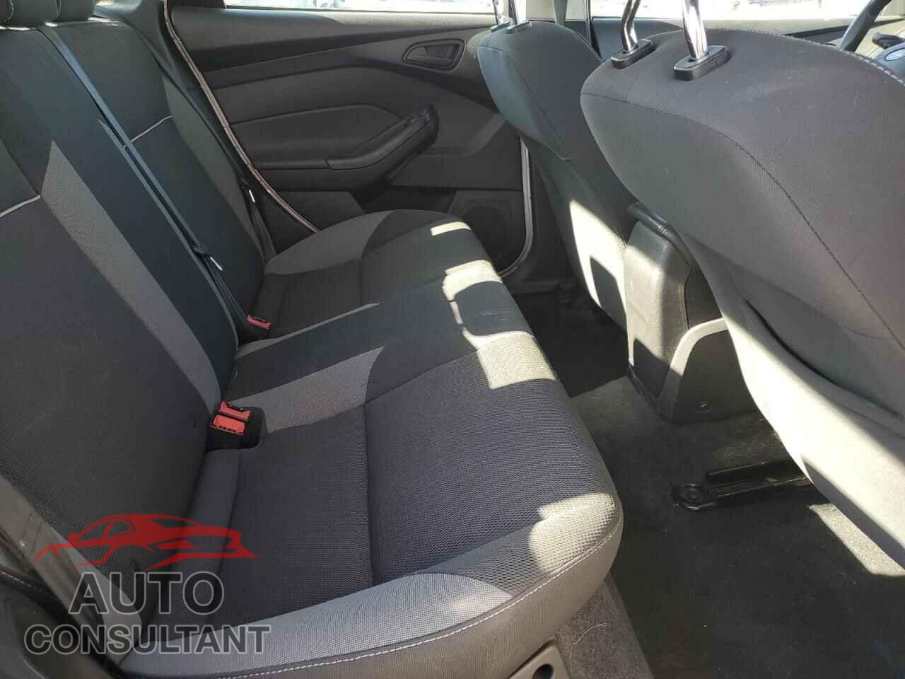 FORD FOCUS 2012 - 1FAHP3F20CL171736