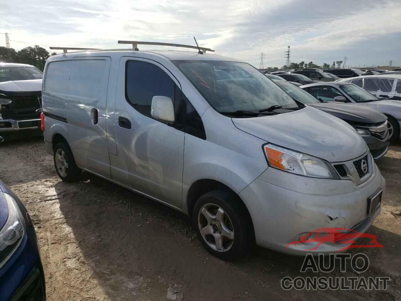 NISSAN NV 2017 - 3N6CM0KN1HK698419