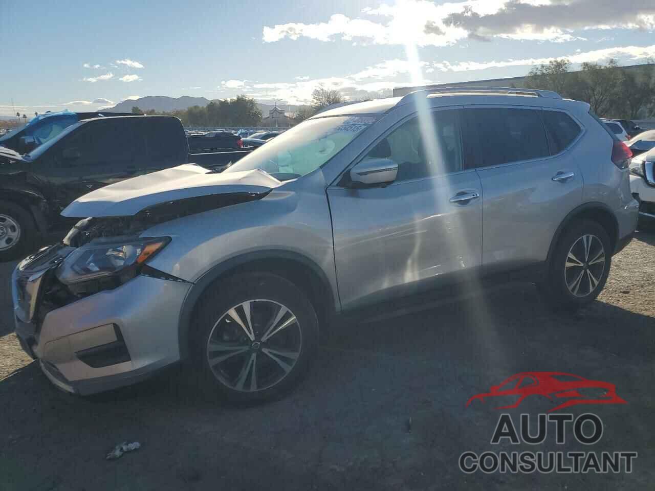 NISSAN ROGUE 2019 - JN8AT2MV8KW378519