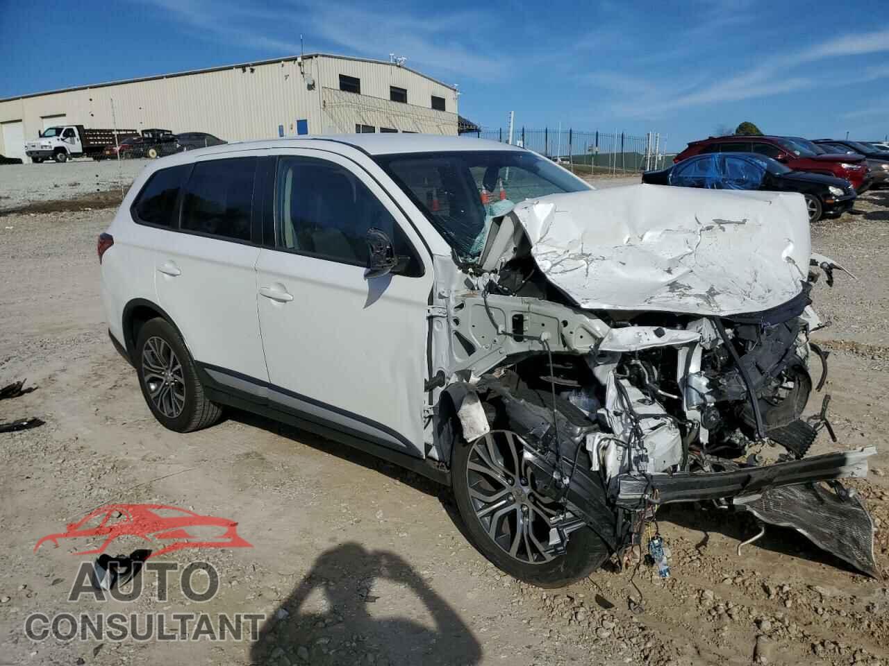 MITSUBISHI OUTLANDER 2018 - JA4AD2A39JZ007775