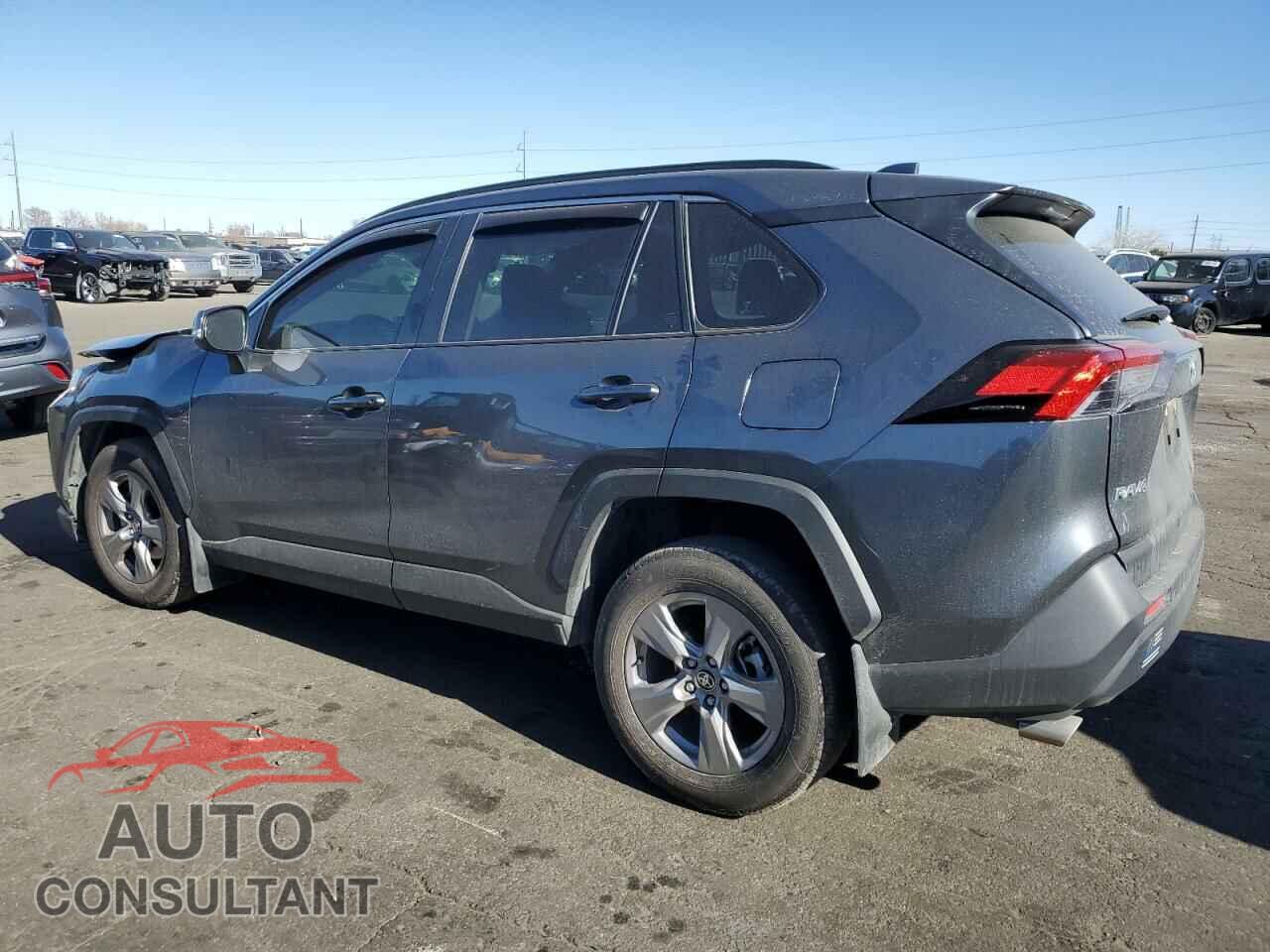 TOYOTA RAV4 2023 - JTMP1RFV1PD094881