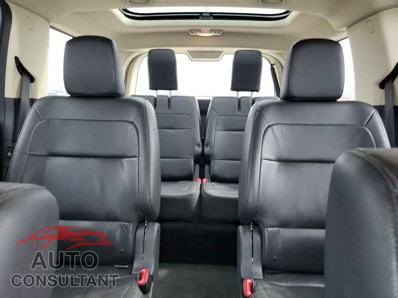 FORD FLEX 2018 - 2FMGK5D85JBA04692