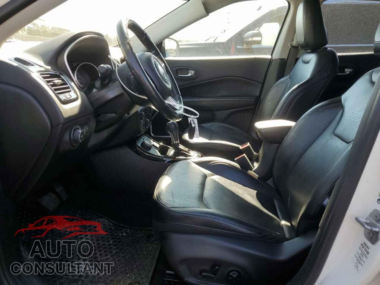 JEEP COMPASS 2021 - 3C4NJDCB6MT602868