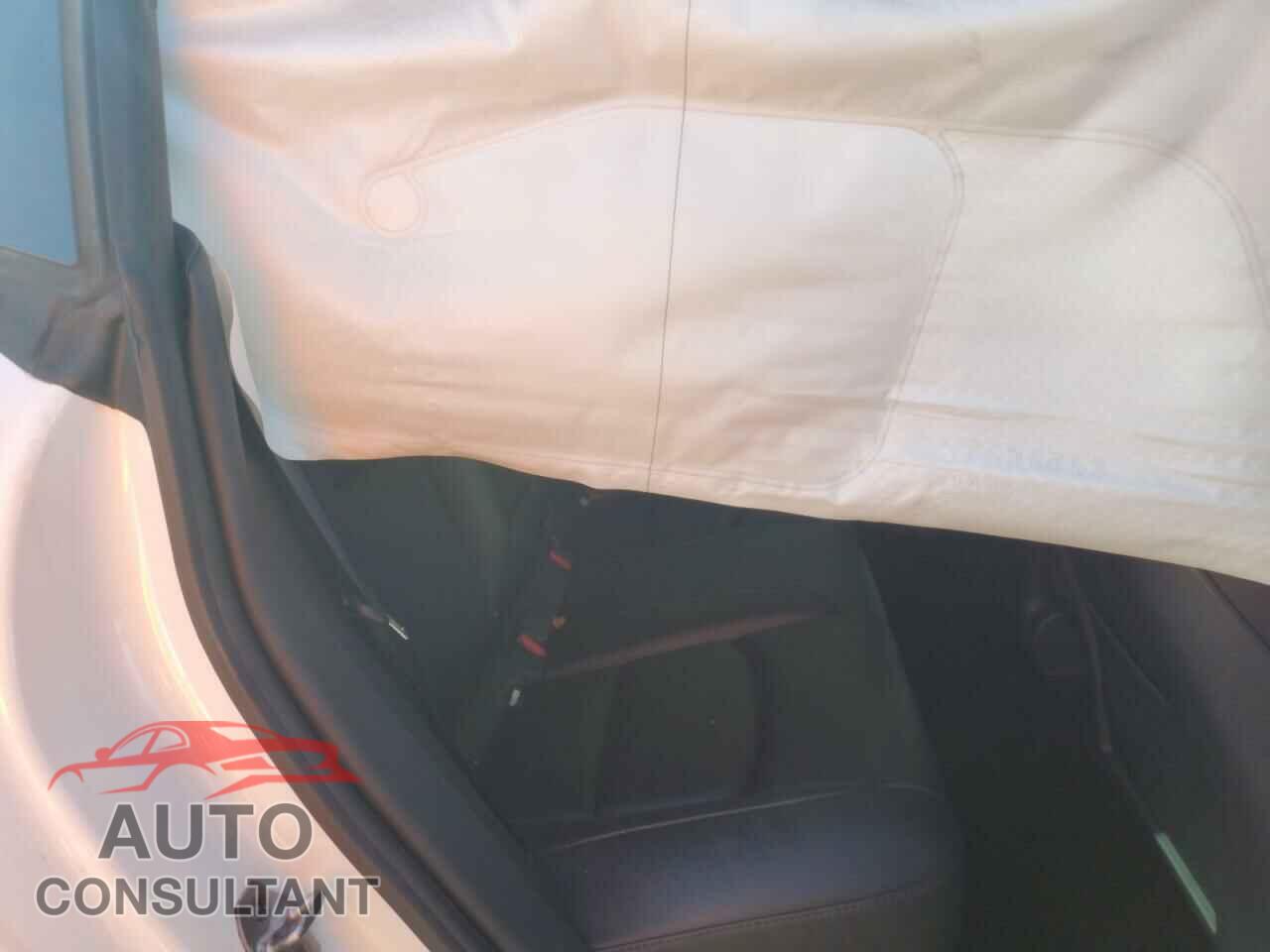 TESLA MODEL 3 2021 - 5YJ3E1EA3MF084795