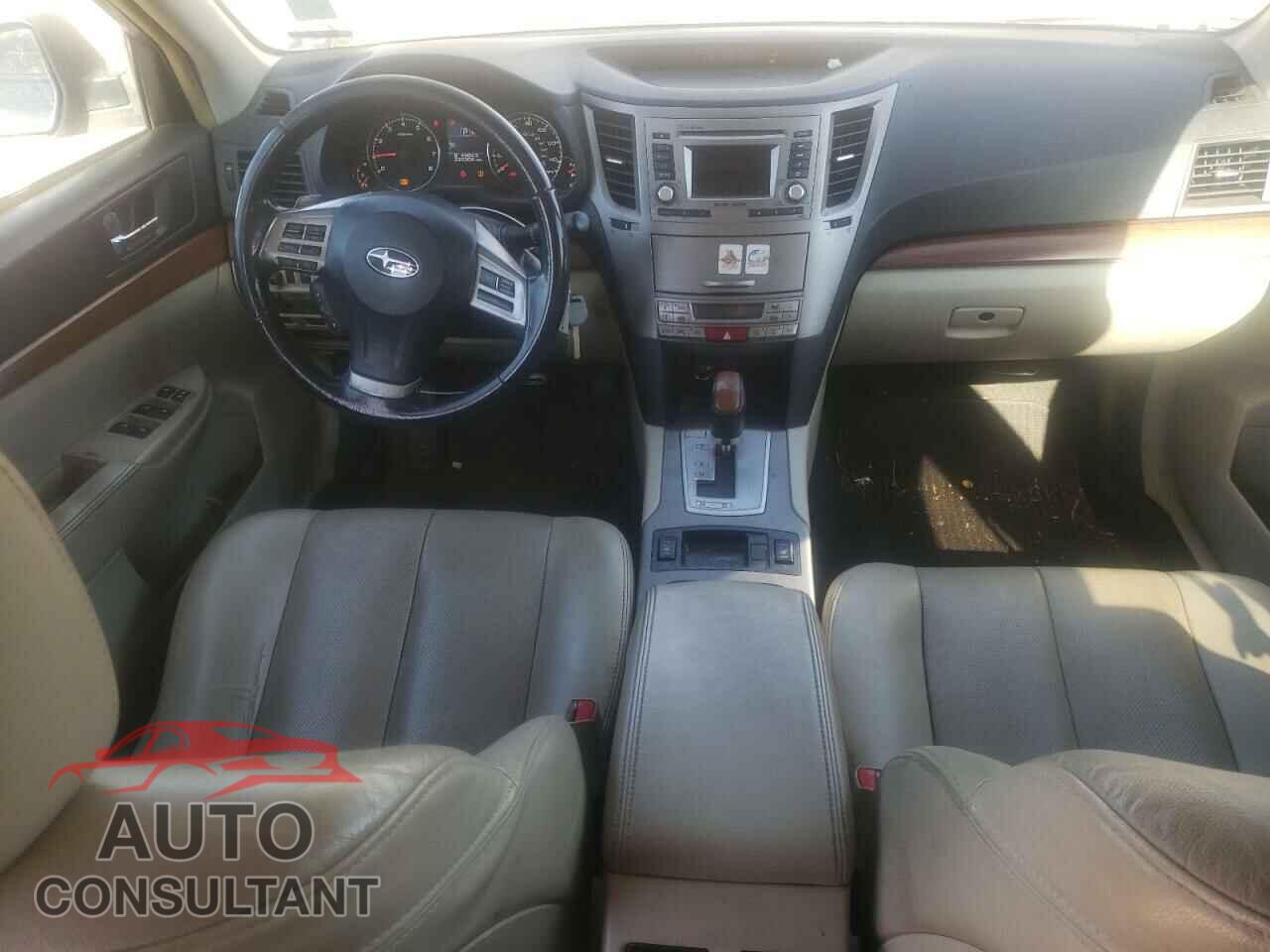 SUBARU OUTBACK 2014 - 4S4BRBKC2E3231923