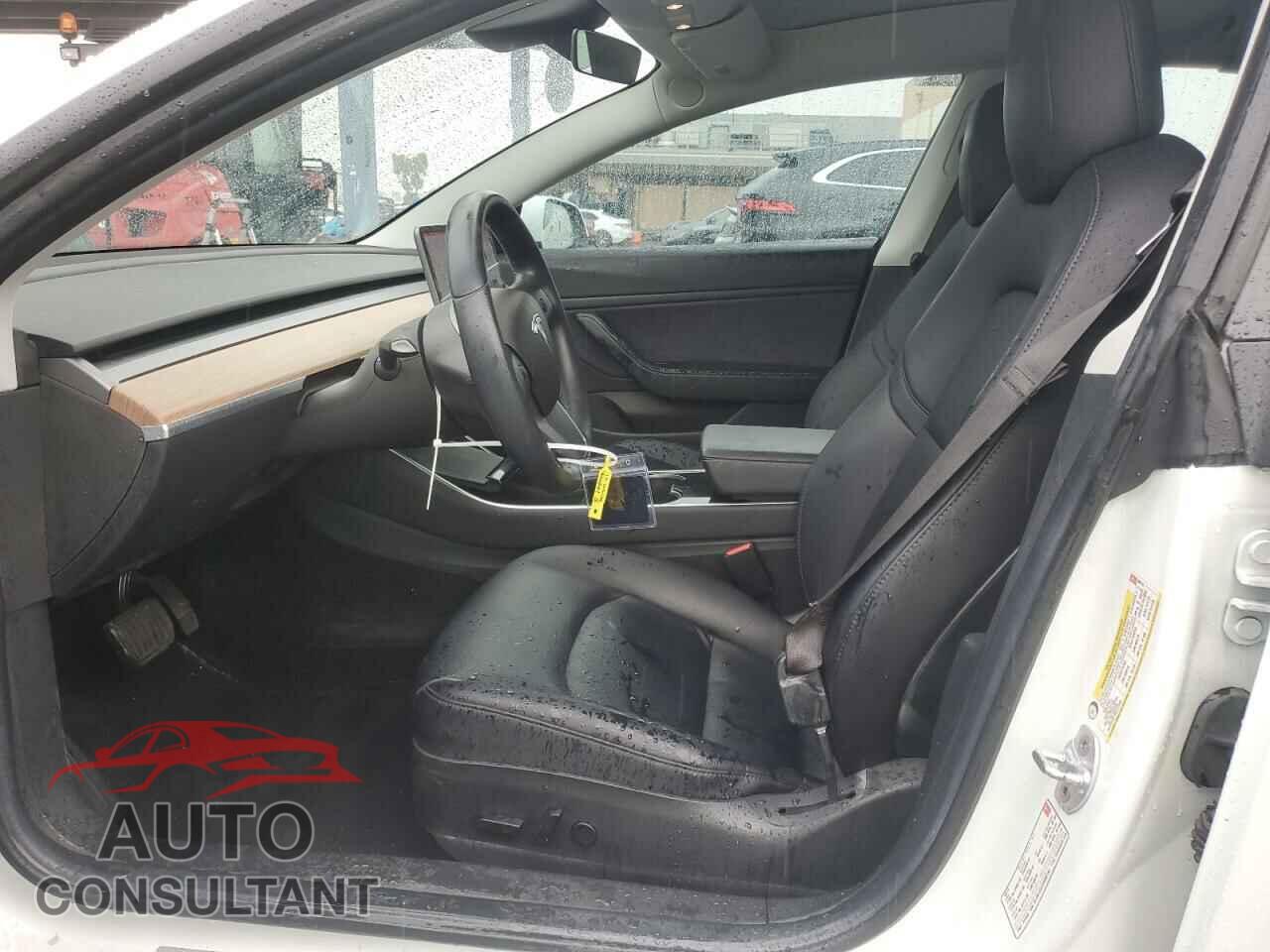 TESLA MODEL 3 2017 - 5YJ3E1EAXHF002132