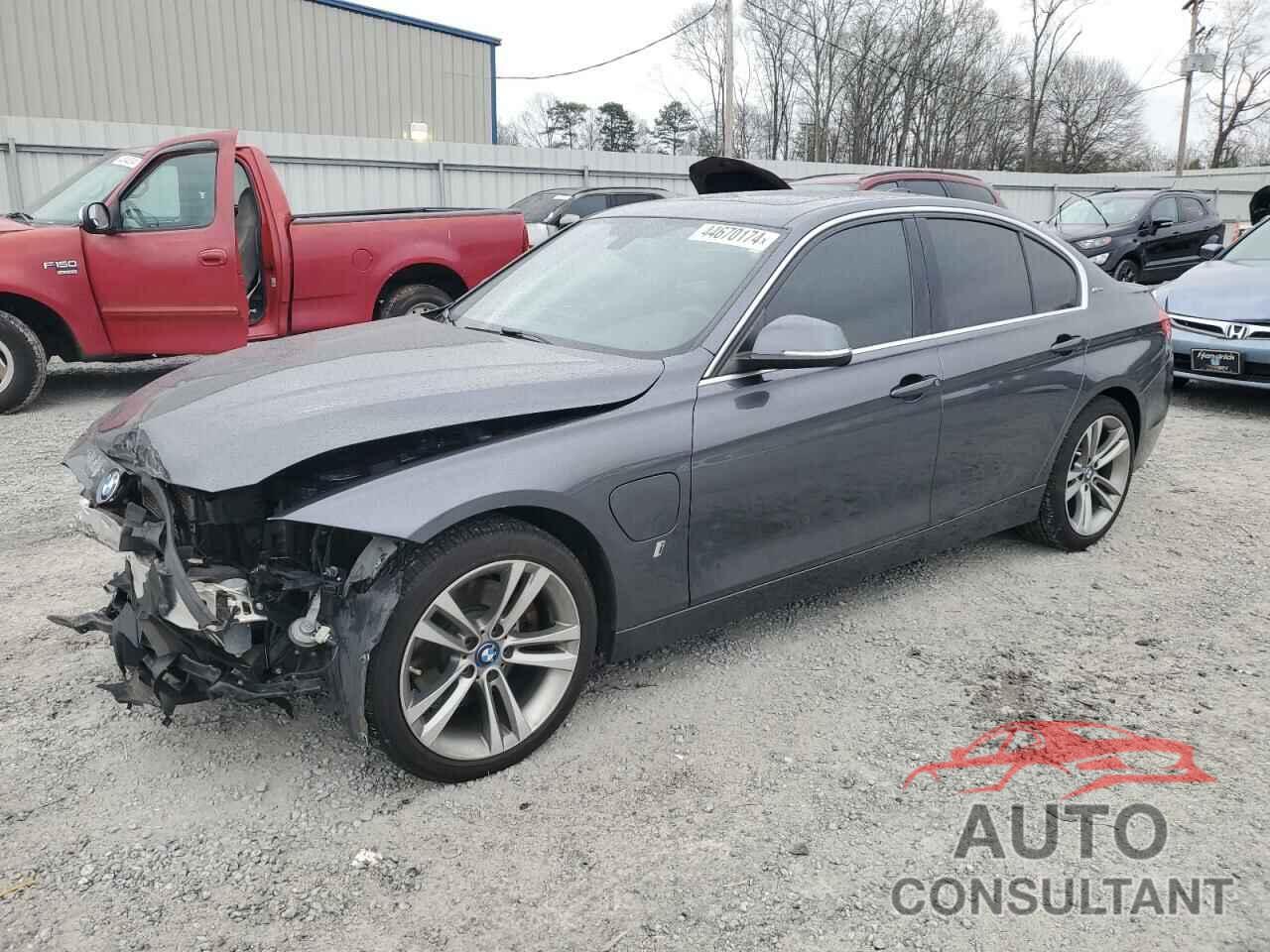 BMW 3 SERIES 2018 - WBA8E1C59JA171677