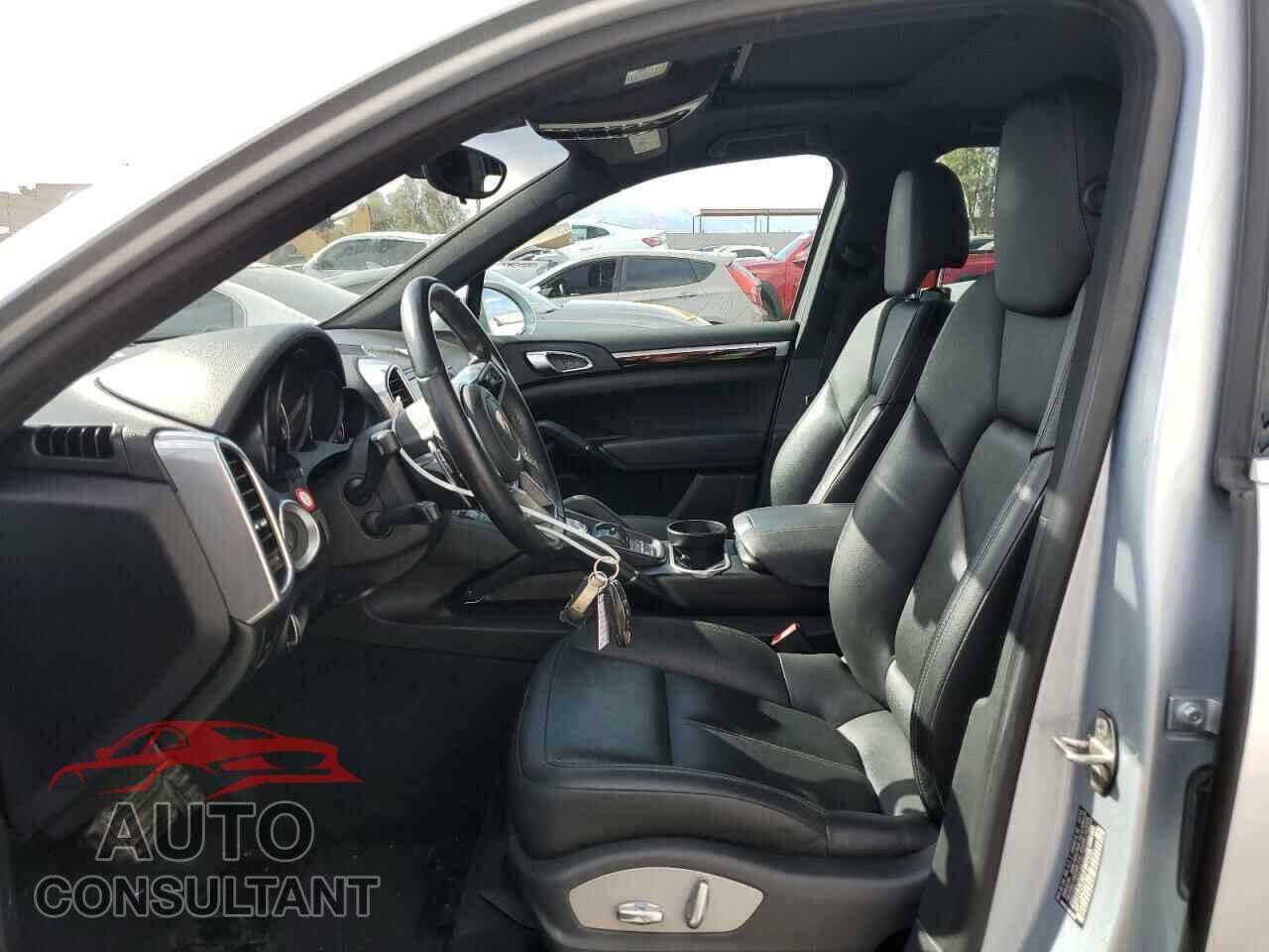 PORSCHE CAYENNE 2016 - WP1AA2A23GLA11272
