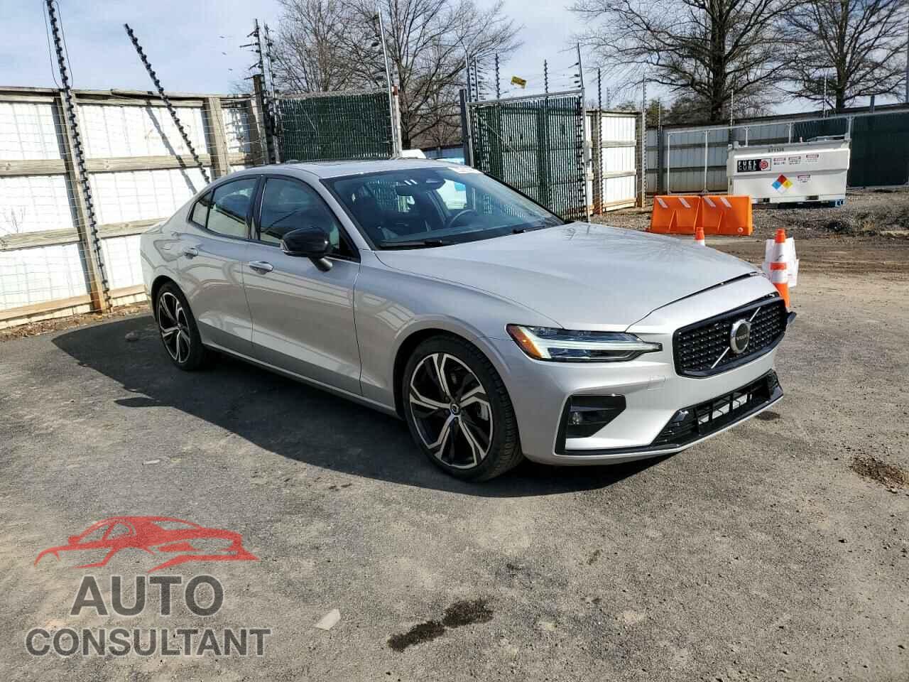 VOLVO S60 CORE 2024 - 7JRL12TK6RG324207
