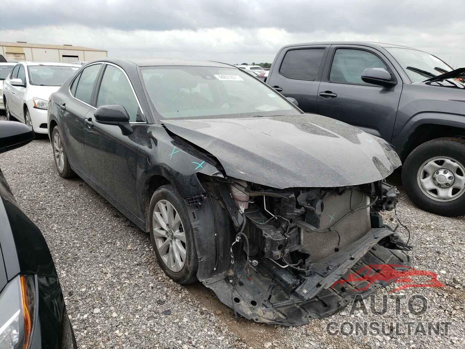 TOYOTA CAMRY 2019 - 4T1B11HK3KU204316