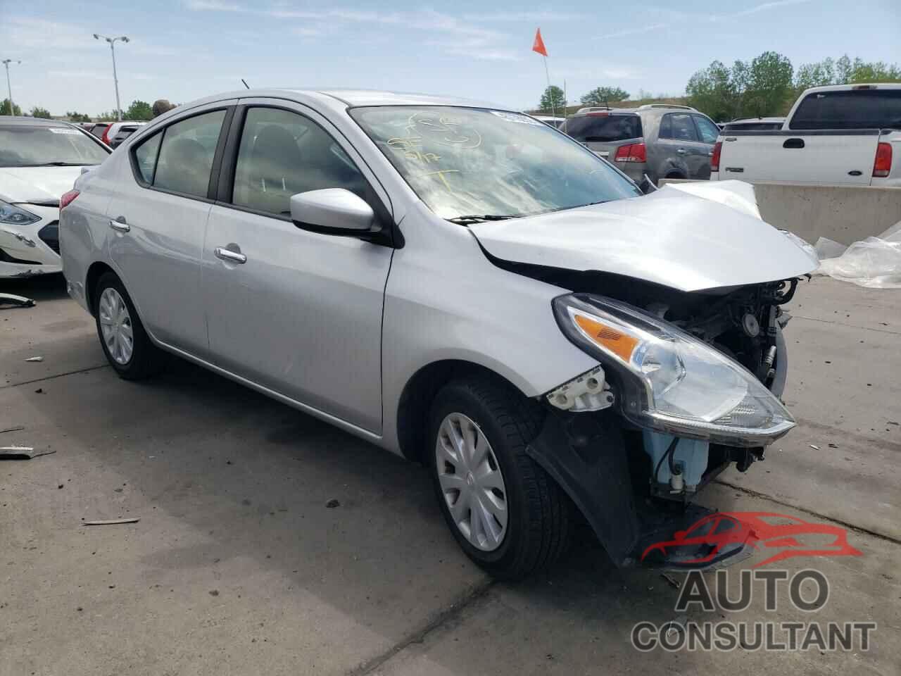 NISSAN VERSA 2017 - 3N1CN7AP9HK439482