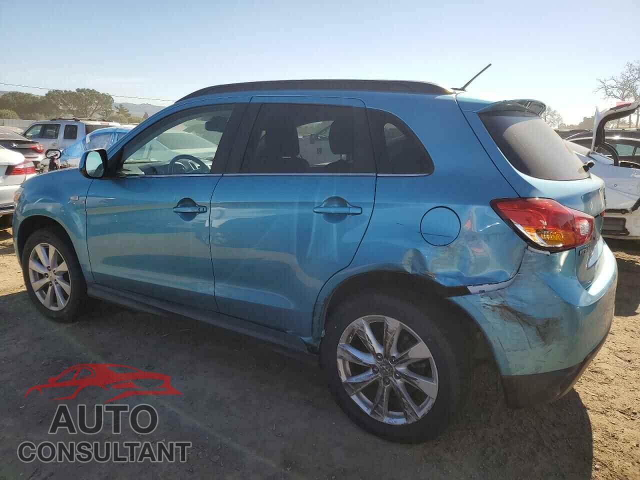MITSUBISHI OUTLANDER 2013 - 4A4AP4AUXDE013302