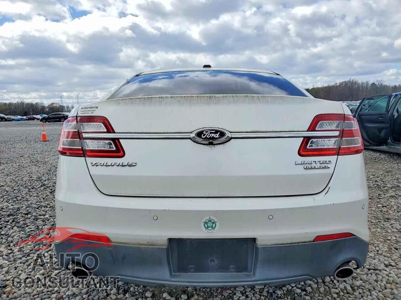 FORD TAURUS 2013 - 1FAHP2F83DG164658