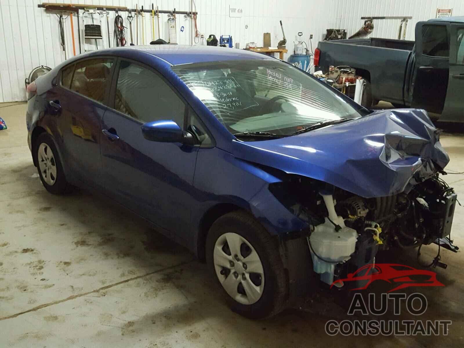 KIA FORTE 2017 - 3KPFK4A73HE153546