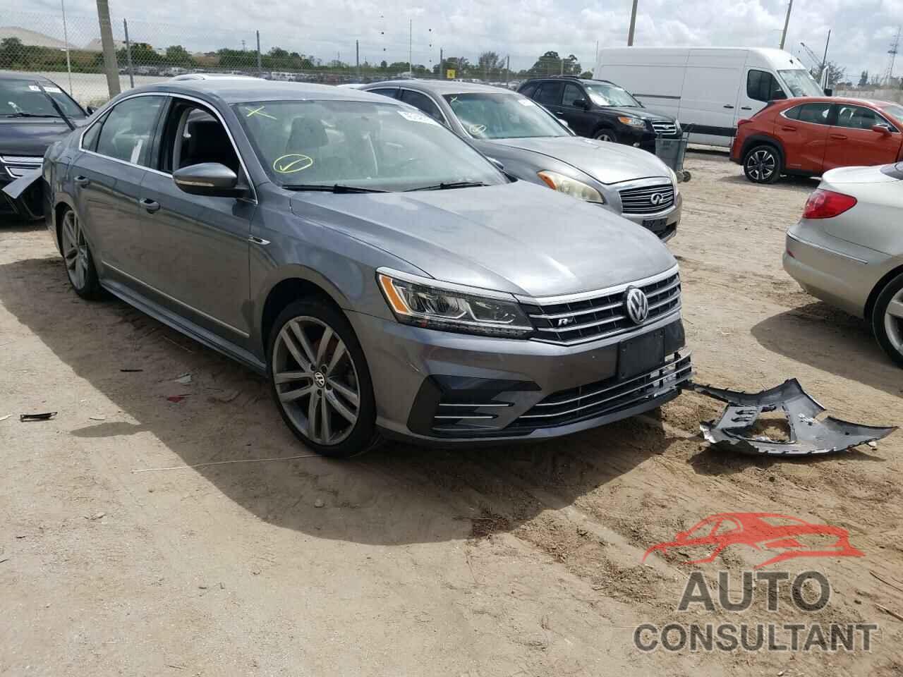 VOLKSWAGEN PASSAT 2017 - 1VWDT7A31HC031453