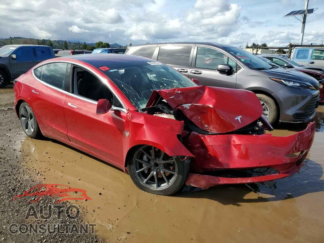 TESLA MODEL 3 2018 - 5YJ3E1EA9JF008932