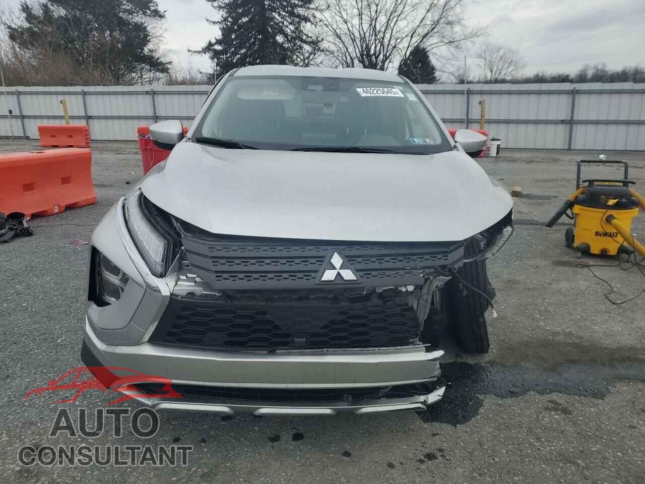 MITSUBISHI ECLIPSE 2023 - JA4ATWAA1PZ006038