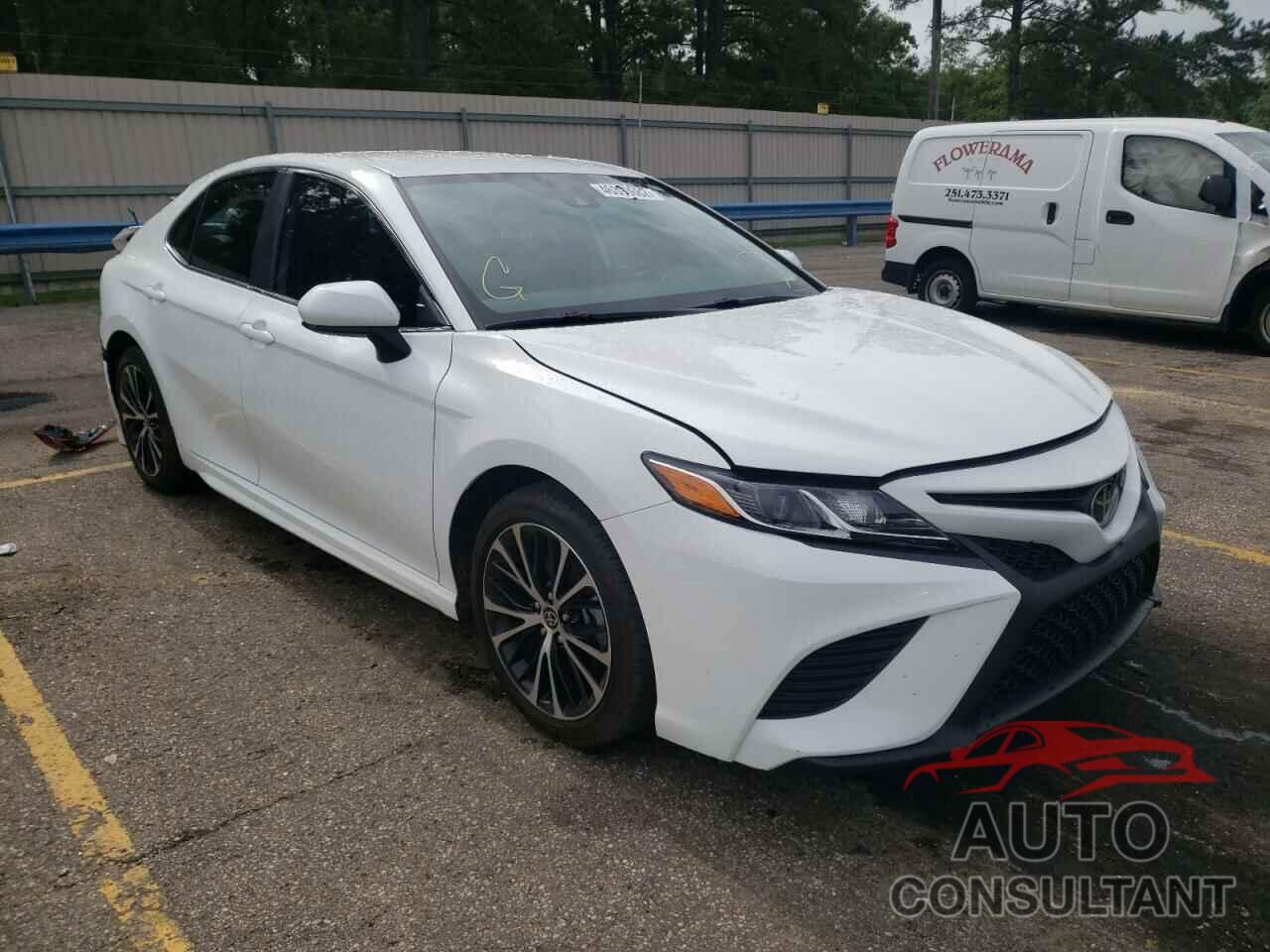 TOYOTA CAMRY 2020 - 4T1G11AK8LU985643