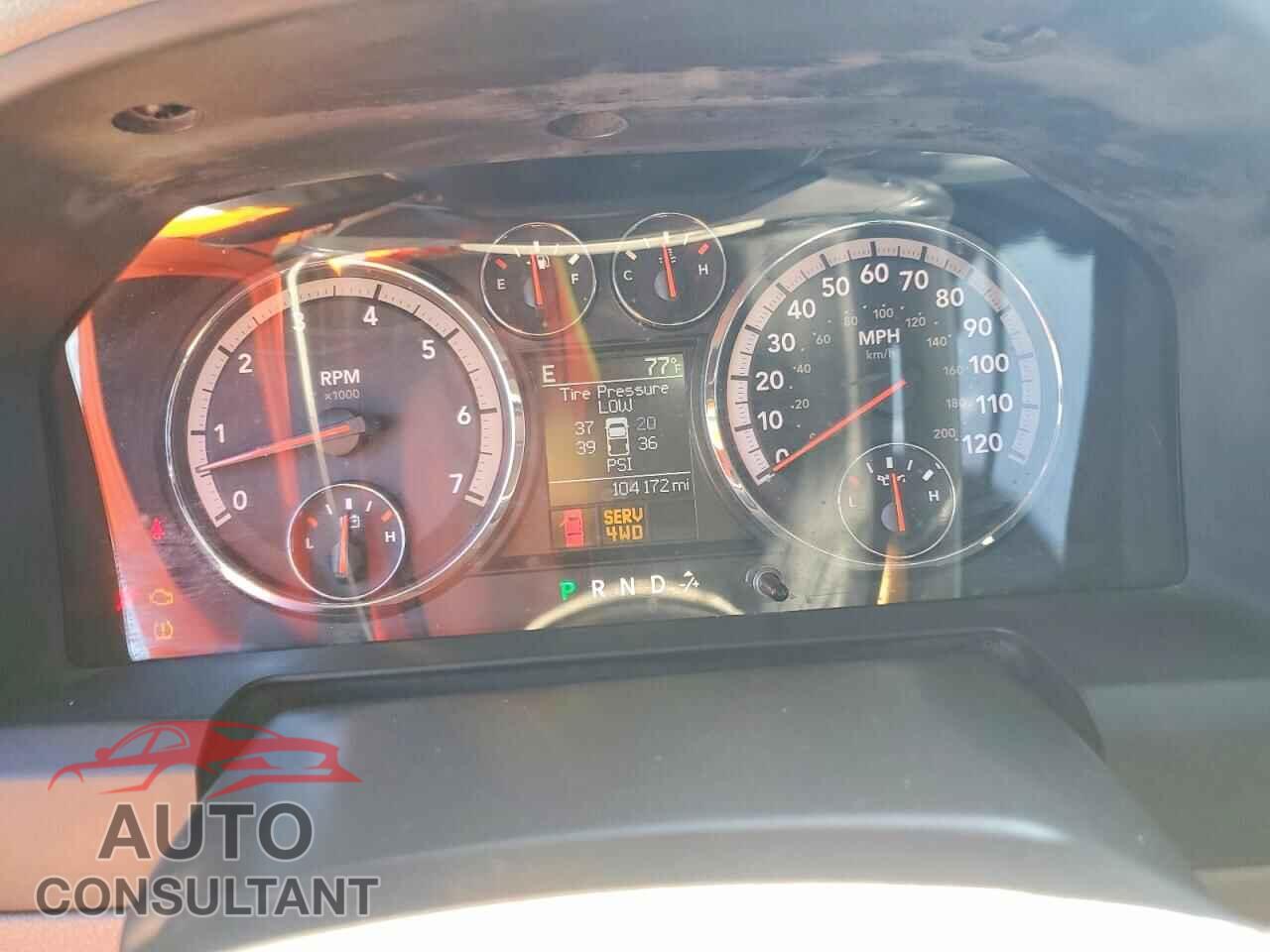 DODGE RAM 1500 2012 - 1C6RD7GT9CS105639