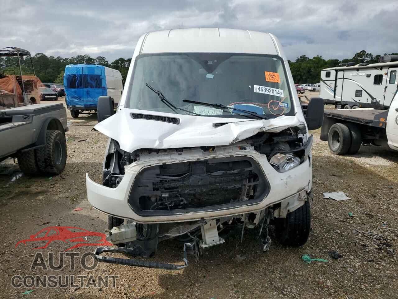 FORD TRANSIT 2017 - 1FTYR2CM4HKA96492