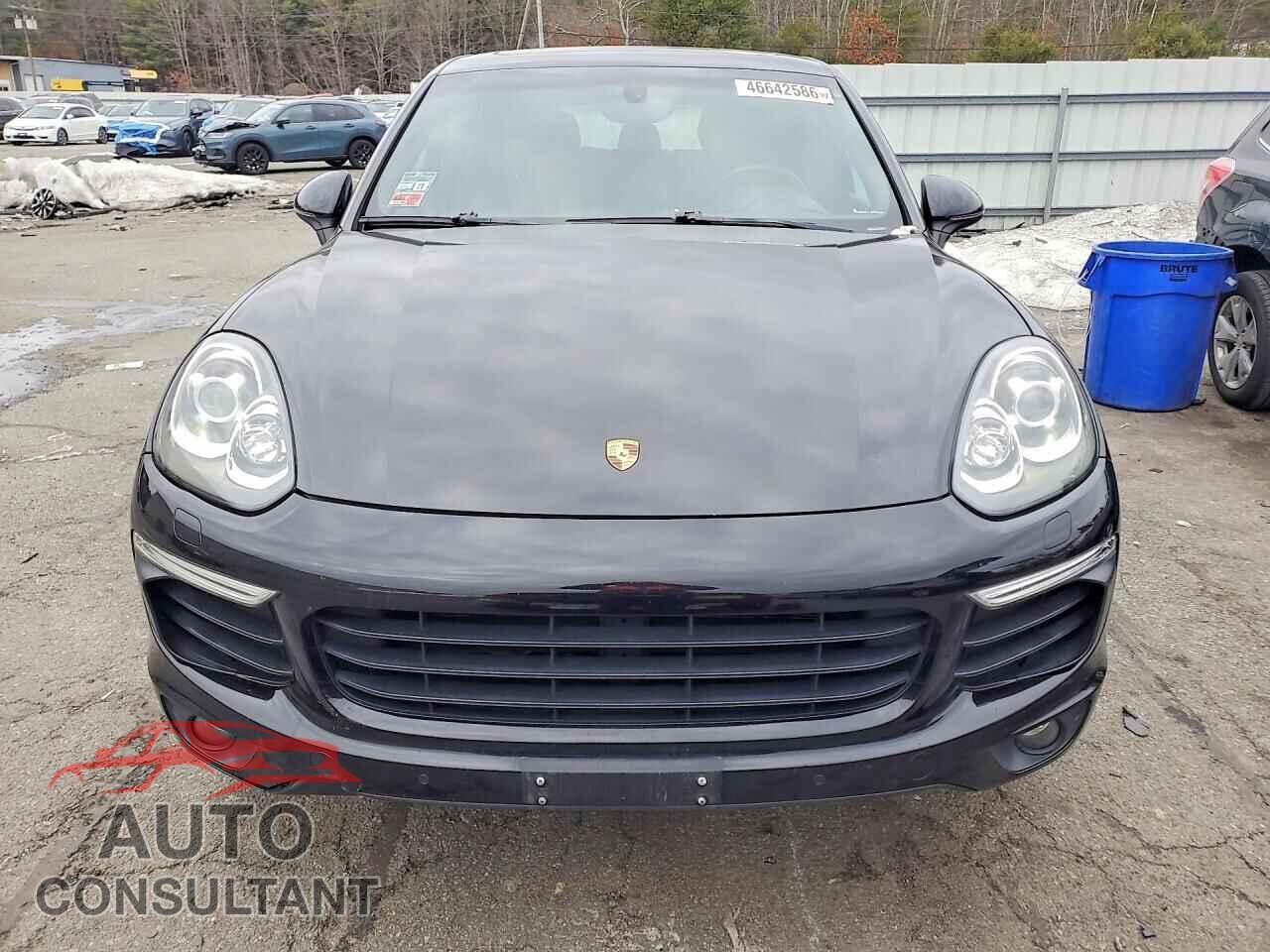 PORSCHE CAYENNE 2017 - WP1AA2A21HKA85006